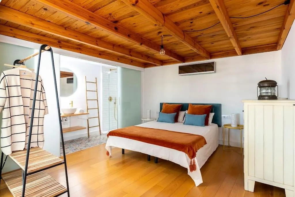 Behouse Alameda Apartment Seville