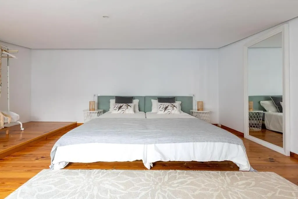 Behouse Alameda Apartment Seville